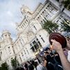 Cacerolada por la vivienda en Cibeles
