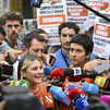 Las portavoces del Sindicato de Inquilinas Valeria Racu (i) y Alicia del Río (d)