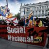 Unas 400 personas, convocadas por Indignados por España, protestan en la calle de Alcalá
