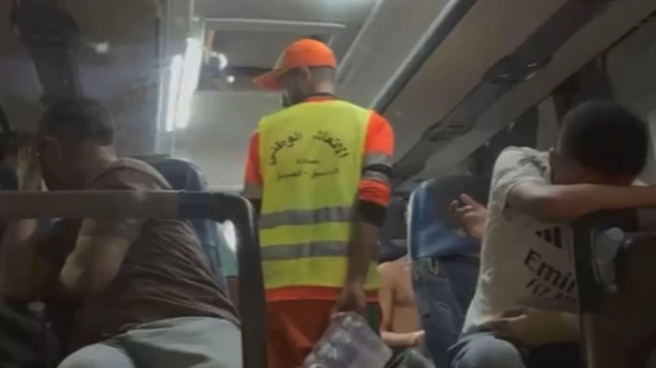 El miedo de una familia marroquí a que su hijo vuelva a Marruecos: “Los llevan en autobús al Sáhara”
