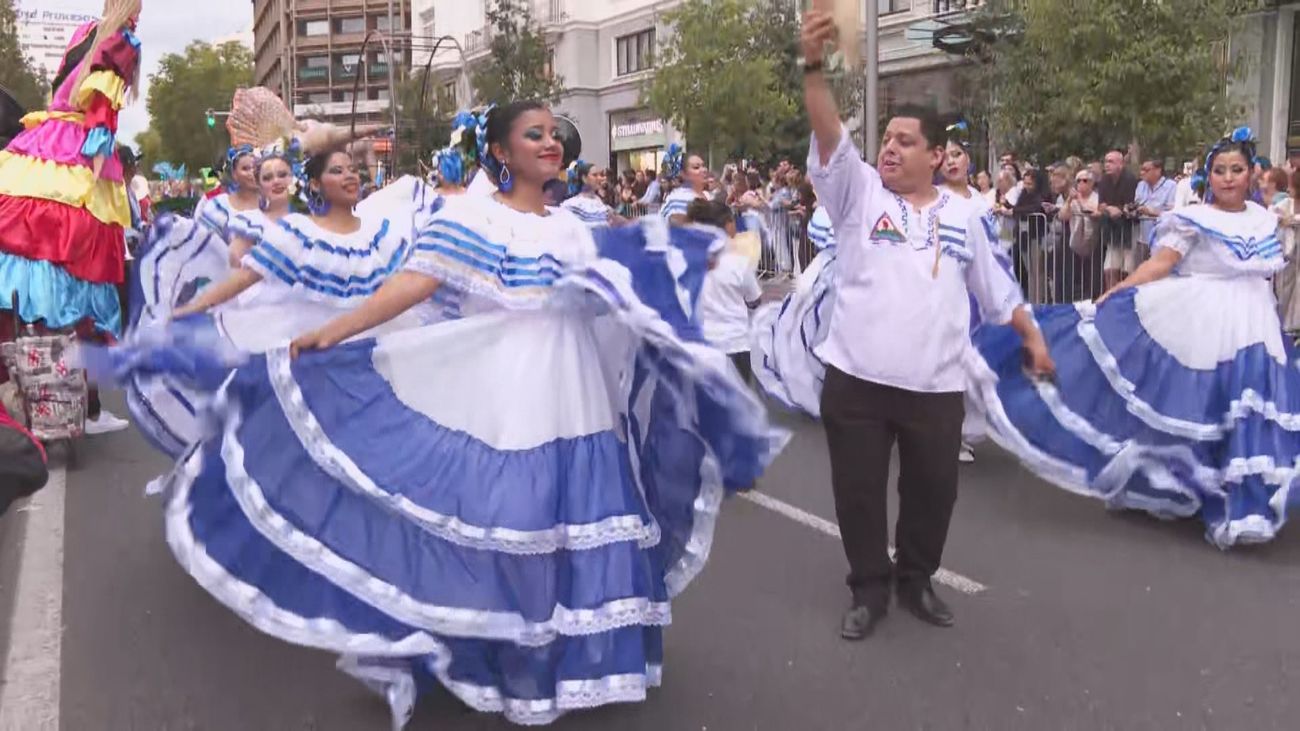 Cabalgata de 'Hispanidad 2026': Más de 4.500 participantes  y 22 países toman la Gran Vía