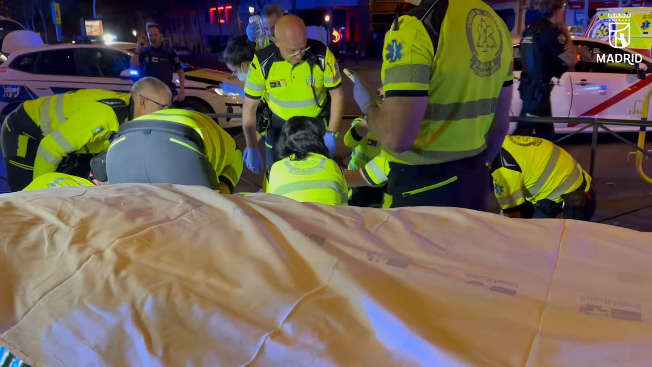 Un taxi atropella a un hombre de 52 años en Madrid