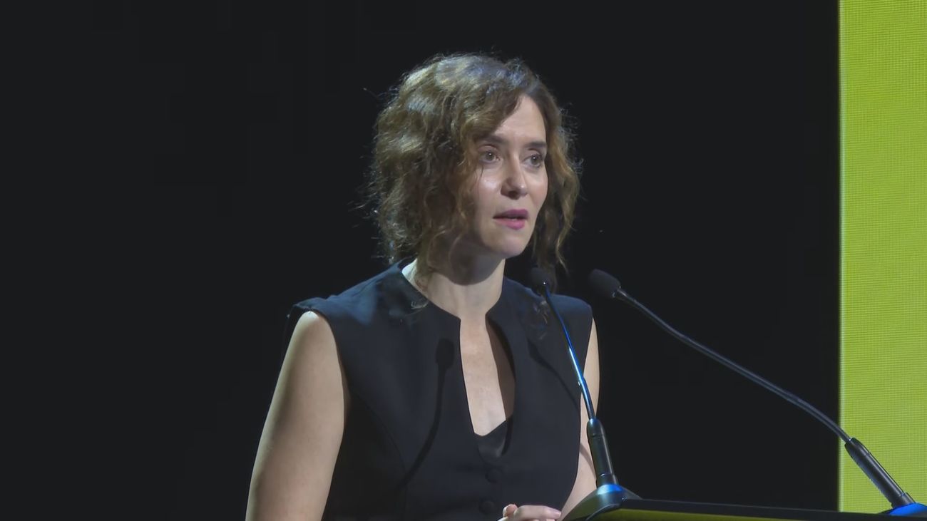 Ayuso advierte de que "si aprueban el decreto con trampa", utilizará "todos los instrumentos jurídicos" para defender la propiedad privada