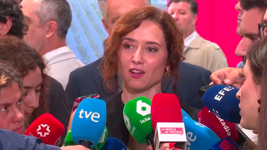 Ayuso pide estar atentos durante la campaña: El Gobierno puede recurrir a "trampas, trucos y señuelos"