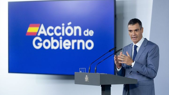 El PP pide a la Junta Electoral que sancione a Sánchez por "utilizar" la Moncloa para "dar un mitin del PSOE"