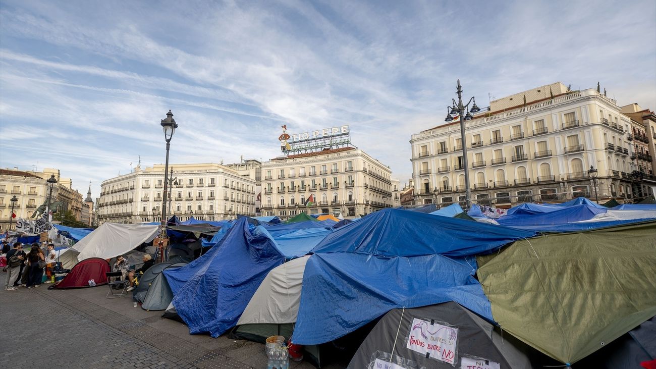Madrid exige el "desalojo inmediato" de la acampada de Sol