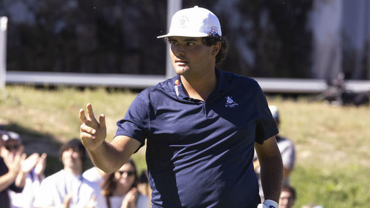 Chacarra brilla en el estreno del Abierto de España pese a un dedo roto