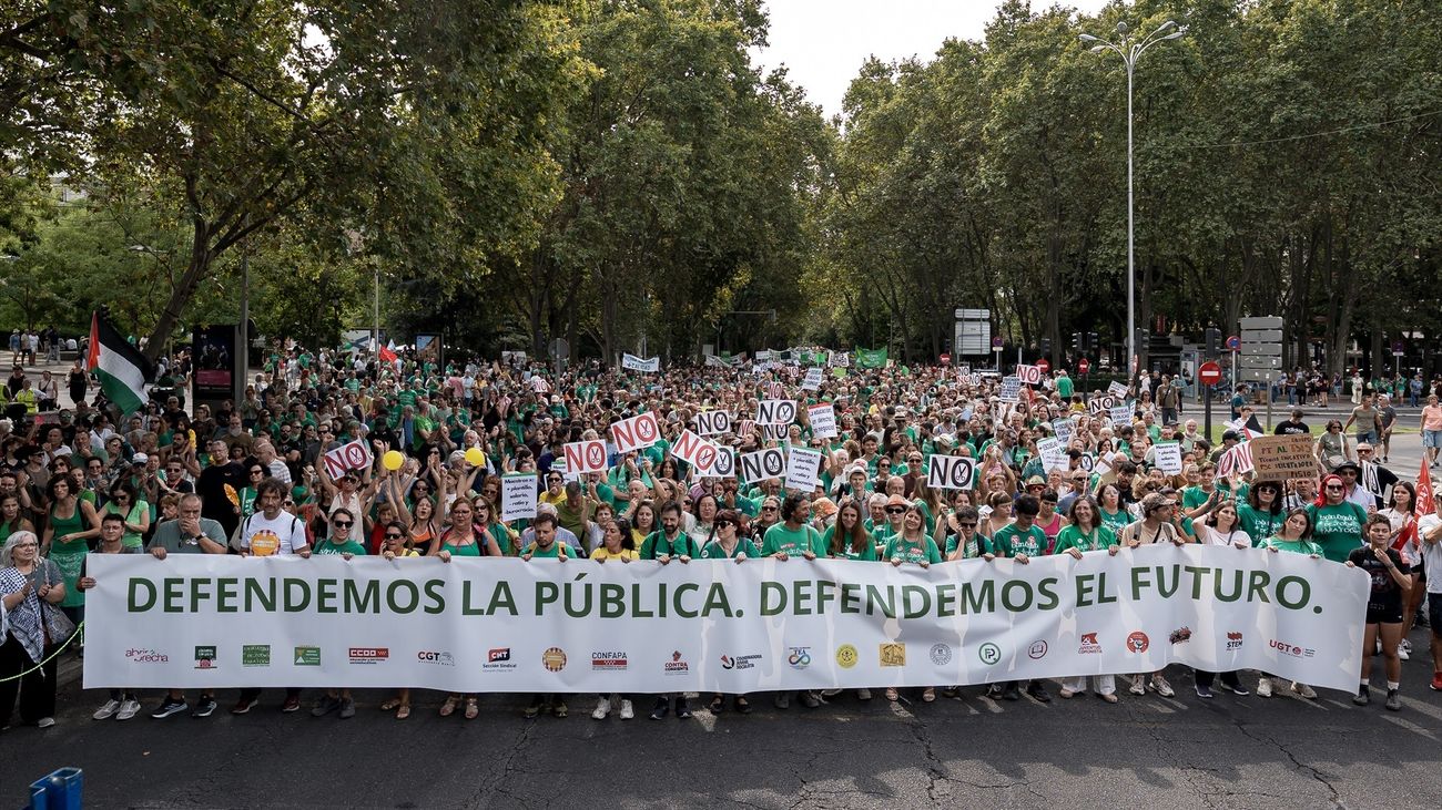 Manifestación en apoyo al sistema educativo público celebrada en Madrid el 27 de septiembre de 2026