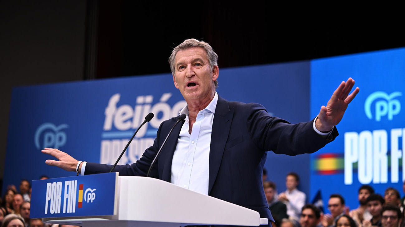 Feijóo promete gobernar "con la verdad" e imprimir a España un "cambio sereno pero contundente"