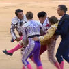 Álvaro Serrano herido en el tercer toro de la tarde