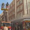Un incendio en la cocina de un restaurante de la calle Argensola genera una gran columna de humo en Madrid