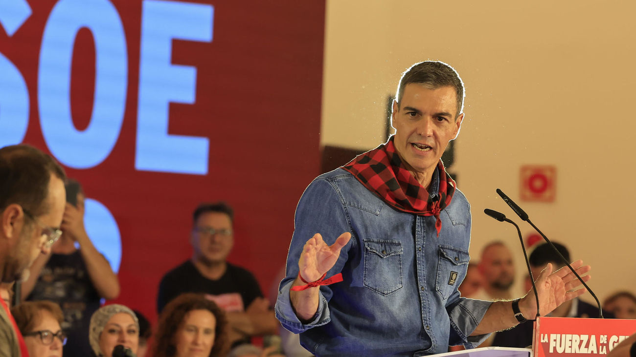 Sánchez en un mitin en Zaragoza