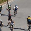 "Como una autovía en hora punta", la aventura de pasear por Madrid Río entre bicis y patinetes, aún más difícil si eres ciego