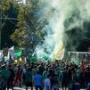 Miles de profesores cortan Alcalá y Cibeles en Madrid en el segundo día de huelga indefinida