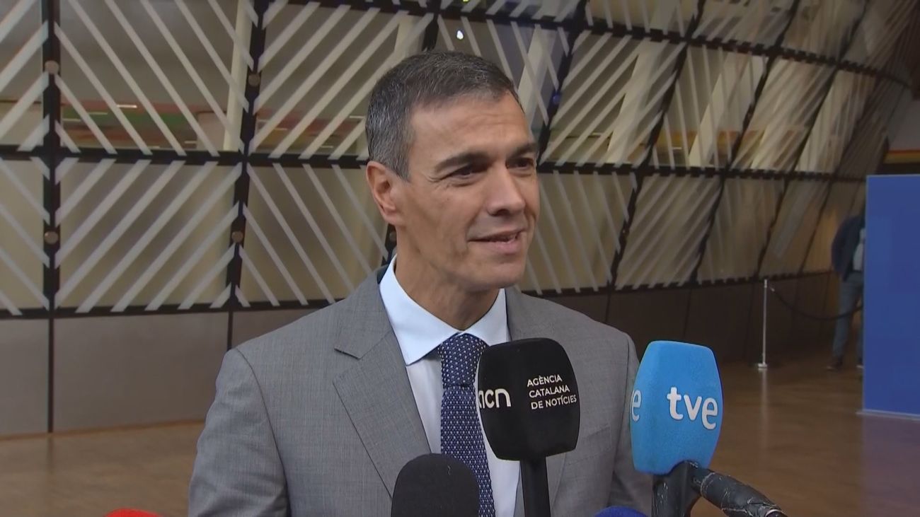 Sánchez insiste en que la presencia de buques marroquíes en aguas de Ceuta fue "puntual"