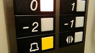 Se investiga la muerte de dos ancianos tras el desplome de un ascensor en una residencia de Vélez-Málaga