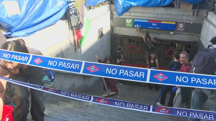 Trabajadores de Metro piden el cierre de la estación de Sol por la contaminación en las instalaciones