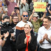 Colau sobre Podemos: "Si alguien no se quiere sentar a una mesa, no se le puede obligar"