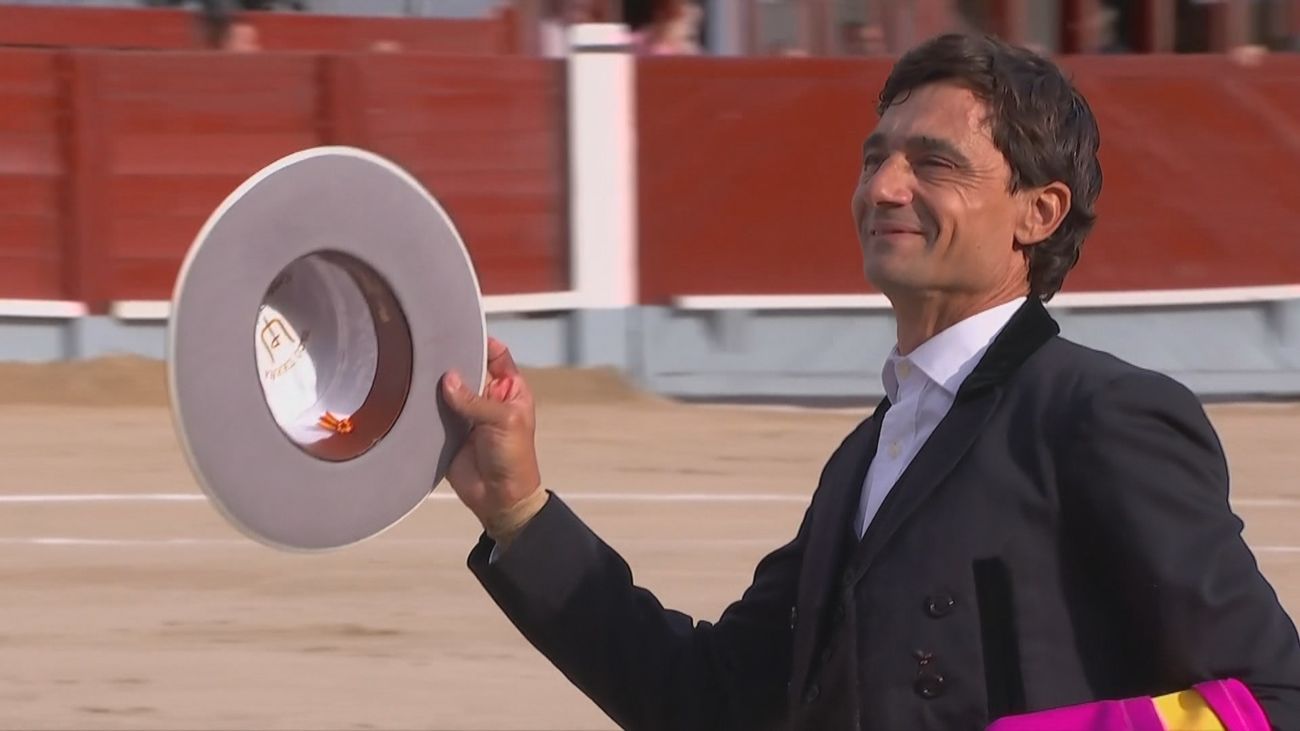 La faena que sirvió a Paco Ureña para cortar una oreja en Chinchón