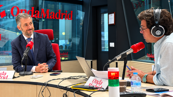 La Comunidad acusa a la oposición de querer "reventar Madrid" y exige el desalojo de  la Puerta del Sol