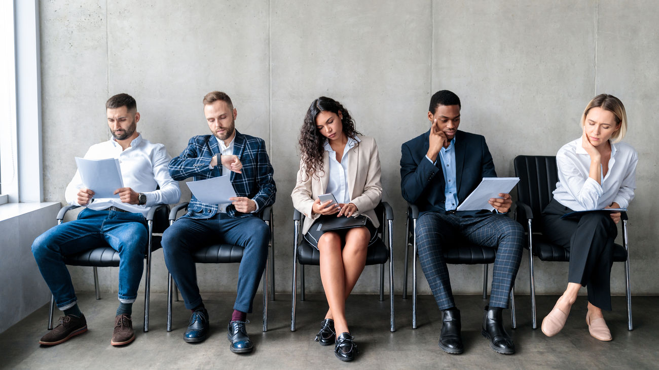 anxious-professionals-await-interview-in-corporate-2026-10-06-20-24-29-utc