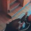 Muere una mujer de 52 años apuñalada presuntamente por su expareja en un portal en Carabanchel