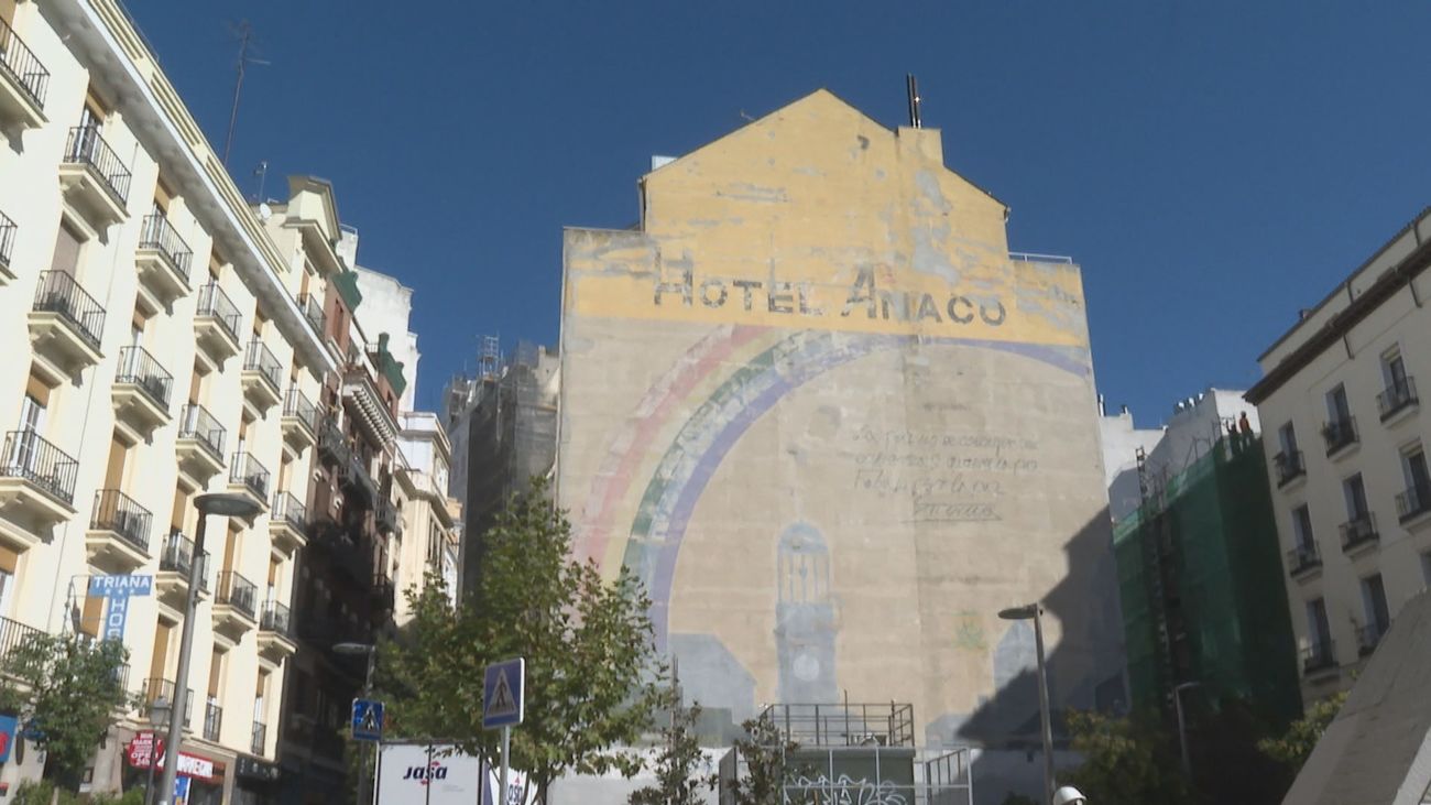Cibeles analiza el estado de varios murales artísticos en fachadas