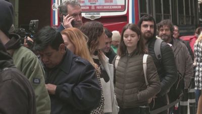 El Gobierno anima a votar a los más de 2,7 millones de españoles en el extranjero obviando la suspensión cautelar del Supremo