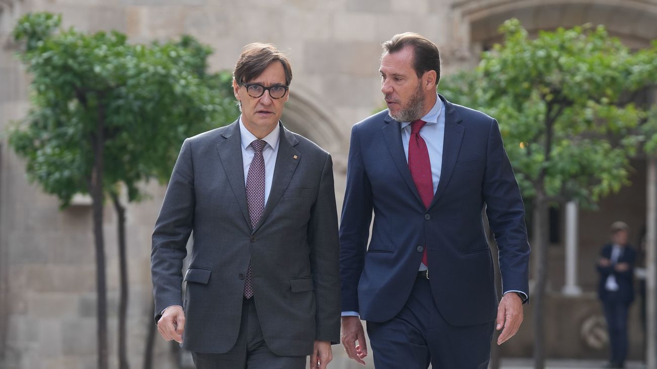 Óscar Puente en Barcelona: "Seguiremos mejorando el servicio pero pasaremos momentos difíciles"