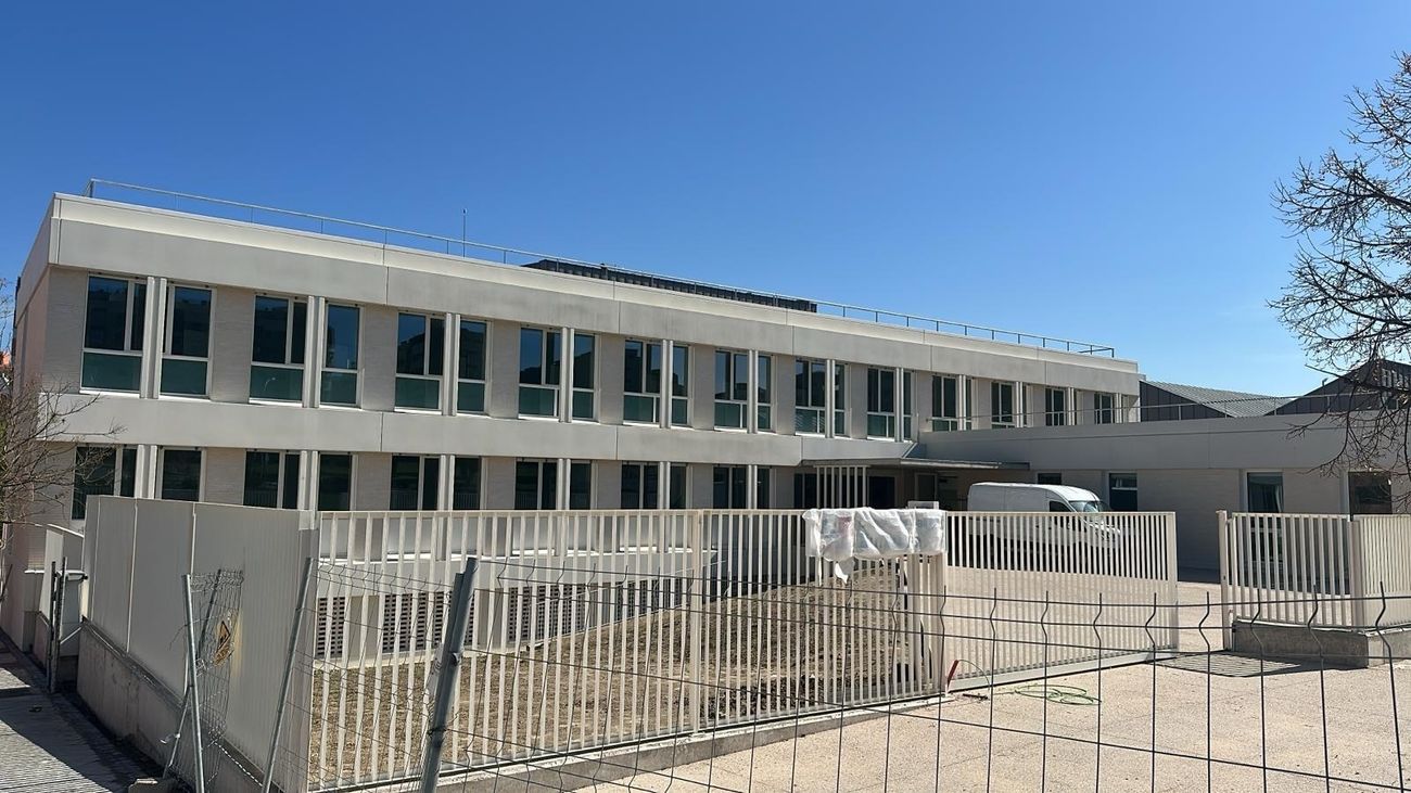 Edificio del centro de salud de Butarque, en Villaverde