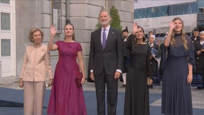 Así fue la llegada de la Familia Real a los Premios Princesa de Asturias