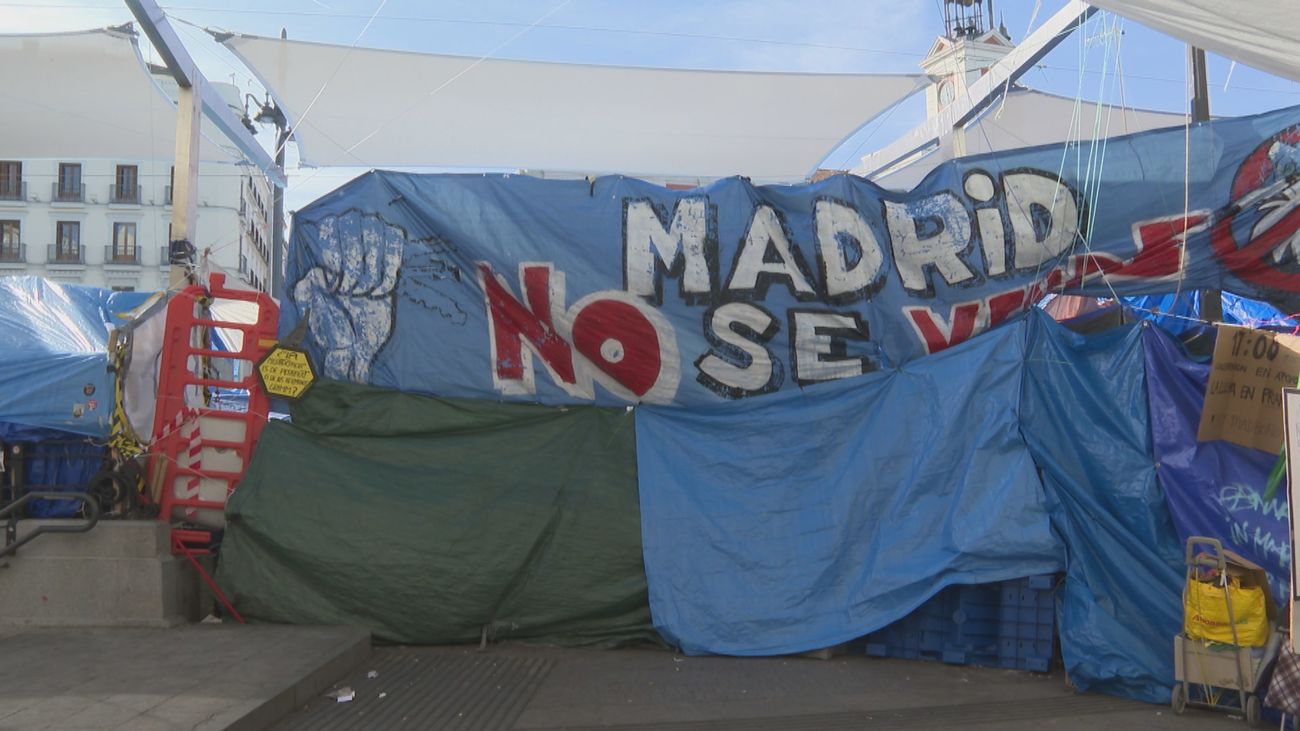 Acampada en Sol: tiendas vacías,  presencia de colectivos okupas y pérdidas de hasta 30 millones en el comercio
