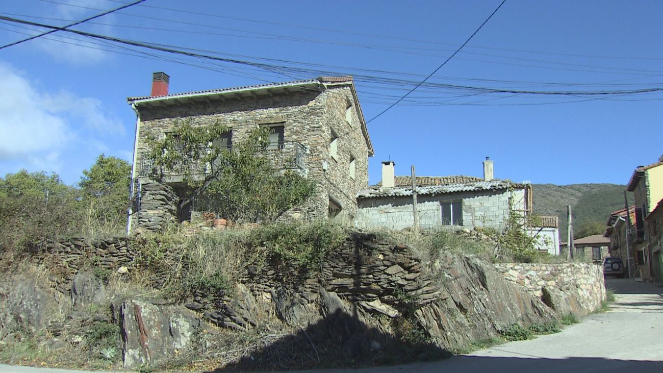 Cardoso de la Sierra, el pueblo manchego de 50 habitantes que quiere ser madrileño