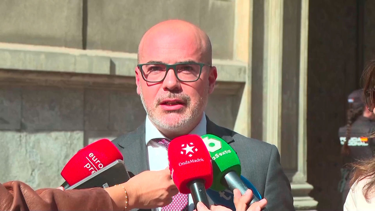 Almeida, sobre la dimisión de Francisco Martín: "Sánchez no paga amigos"